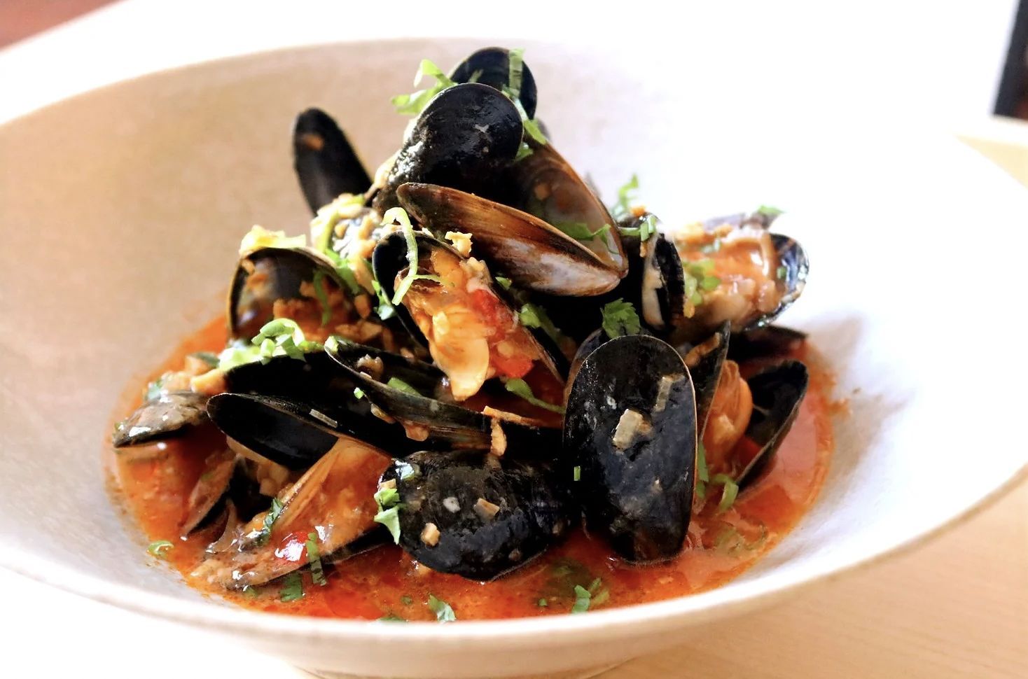 Singaporean Chilli Mussels