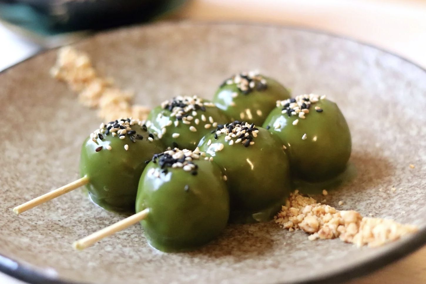 Matcha Dango - Peanuts